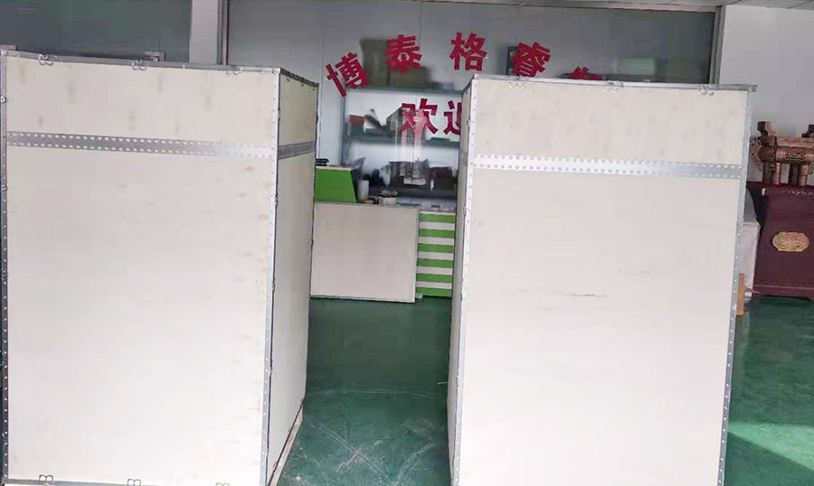 我公司生產(chǎn)的激光打標(biāo)機(jī)遠(yuǎn)銷(xiāo)印度、越南、東南亞國(guó)家